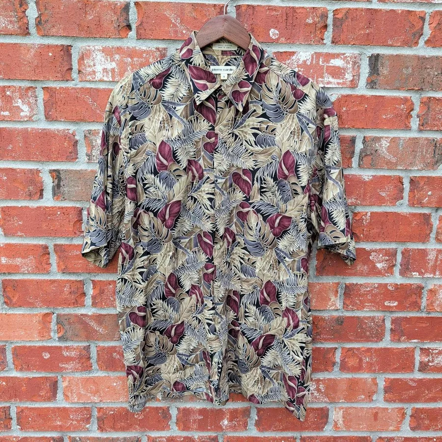 Pierre Cardin Tropical Button Up Shirt Mens Medium Tan Burgundy Rayon Hawaiian