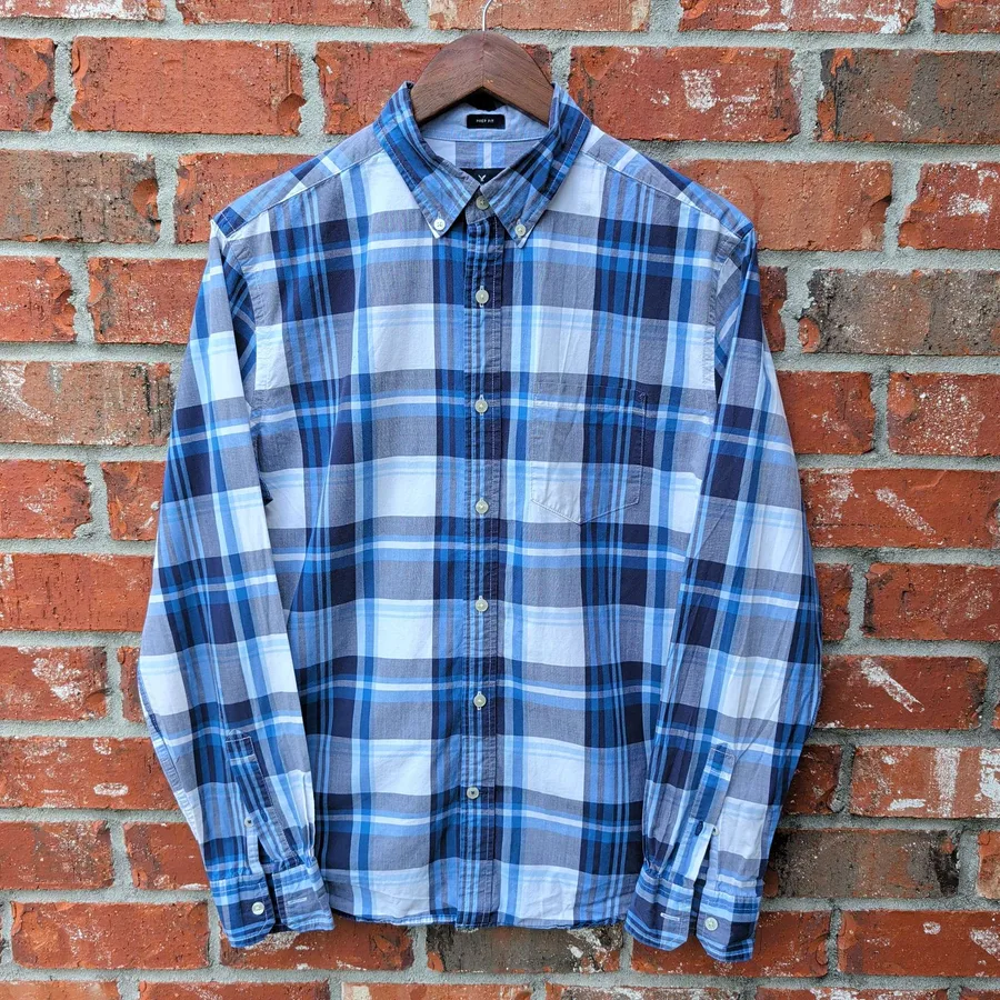 American Eagle Outfitters Plaid Shirt Mens M Blue Prep Fit Button Down