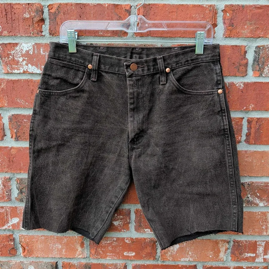 Wrangler Cutoff Denim Shorts Mens 31 Faded Black Raw Hem 1013MWZKL High Rise