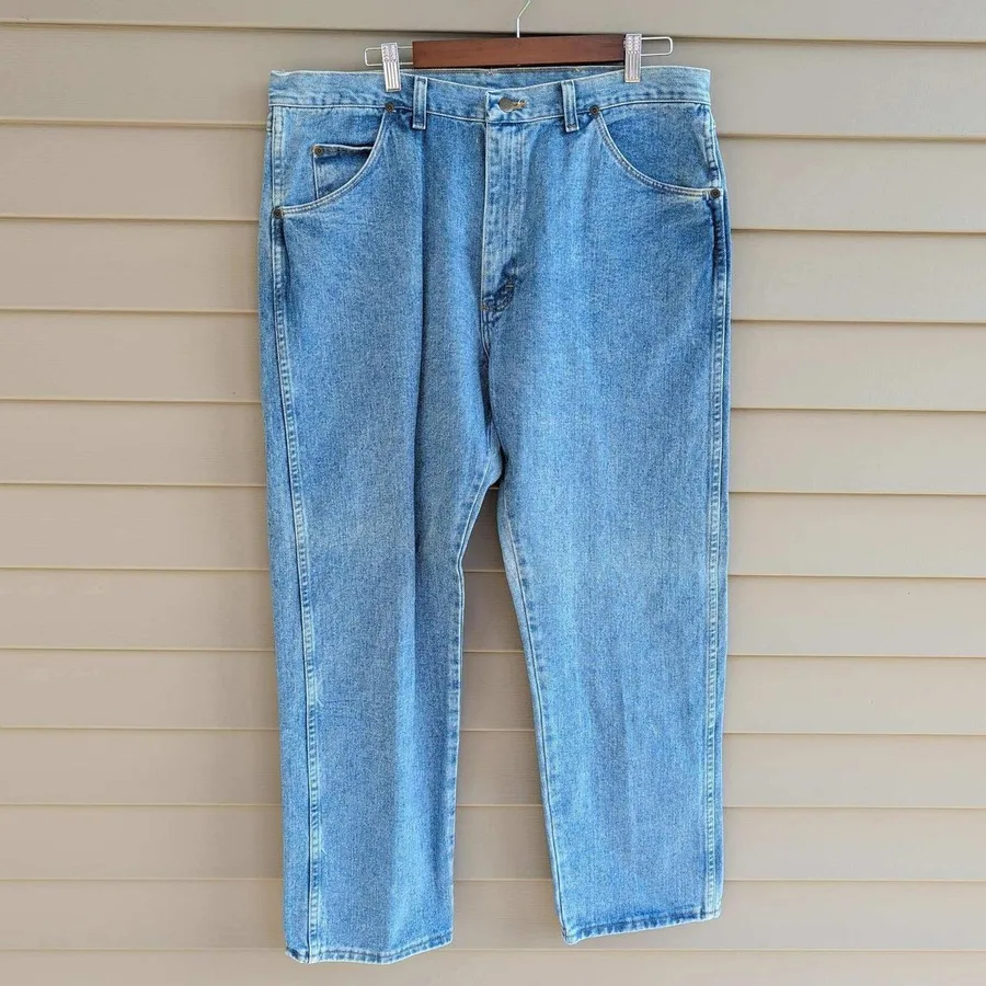 VTG Wrangler Authentics Jeans Mens 37x29 Light Blue Relaxed Fit Straight Leg