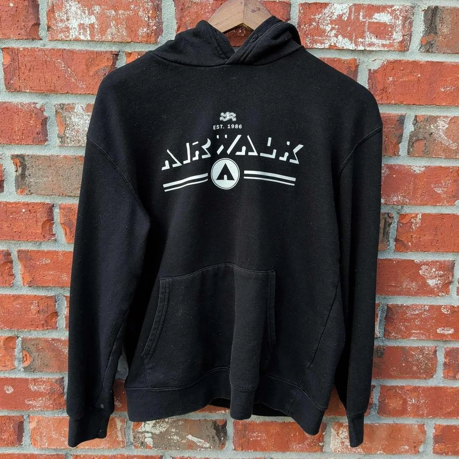 Airwalk Hoodie Mens Small Black Graphic Pullover Skate Fleece Sweatshirt
