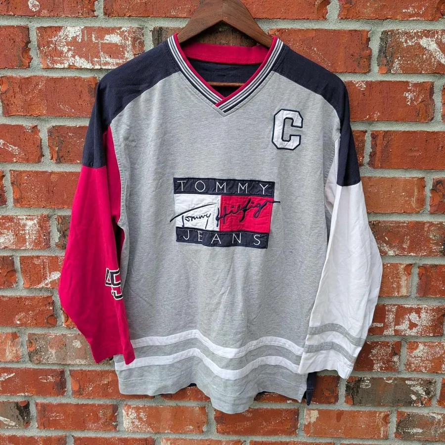 Tommy Hilfiger Hockey Jersey Mens M Gray Red 90s Vintage Colorblock Embroidered
