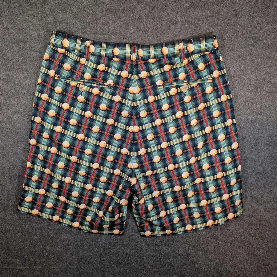 Pivot Rules Golf Shorts Mens 34 Green Plaid Golf Ball Print Pleated Vintage