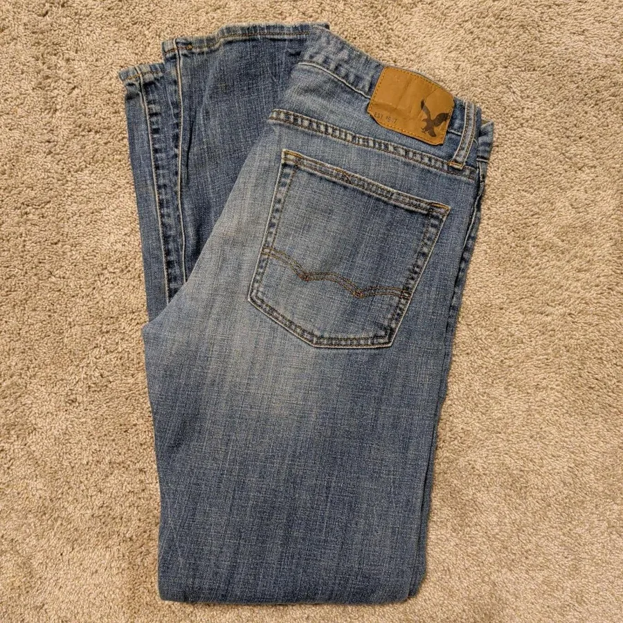 American Eagle Slim Jeans Womens 30x32 Blue Medium Wash Stretch Denim Whiskered