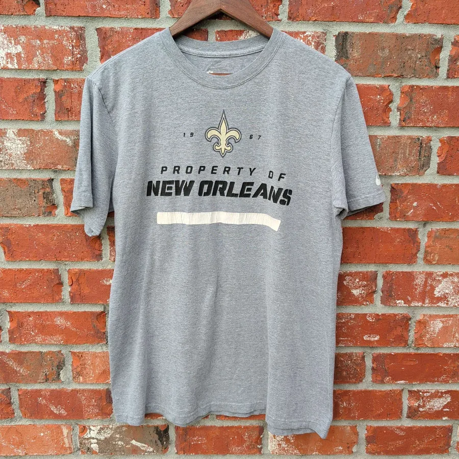 Nike NFL New Orleans Saints T-Shirt Mens L Gray Property Of Graphic Tee
