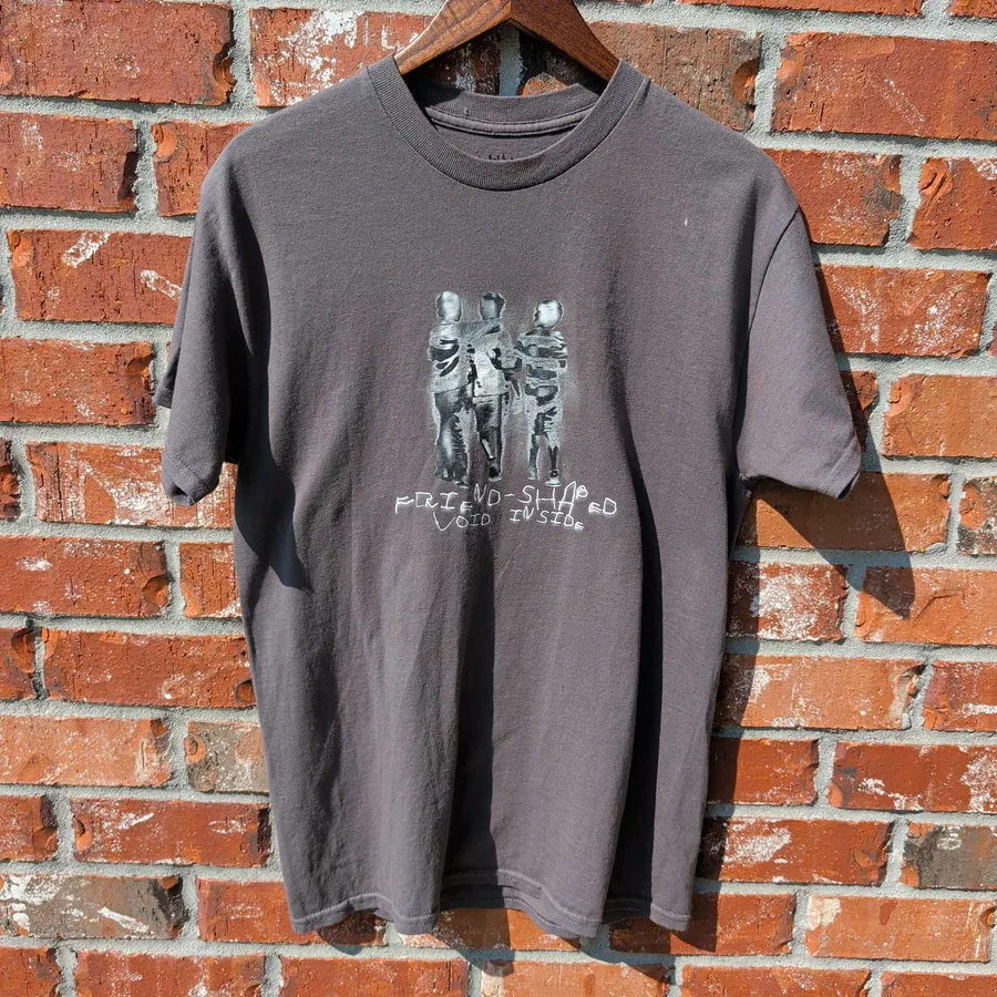 Empyre Friend Shaped Void Graphic Tee Mens M Gray Streetwear Skate Shirt