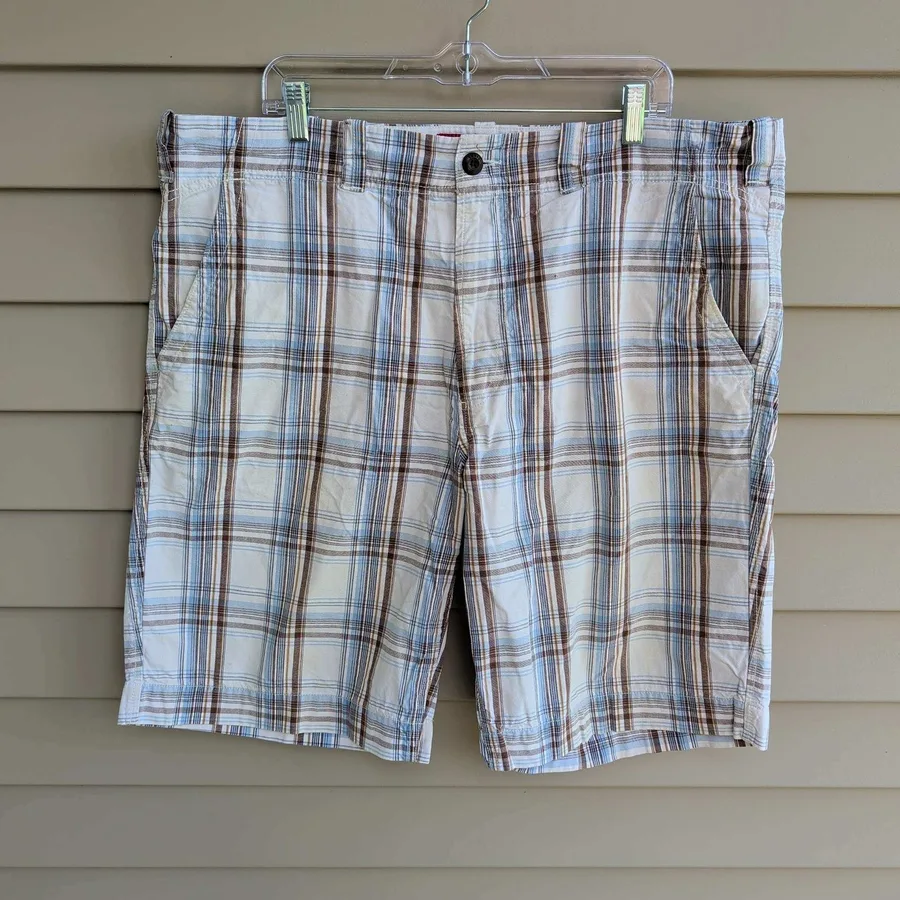Levi's Seaside Flat Front Shorts Mens 40 White Blue Brown Plaid Cotton