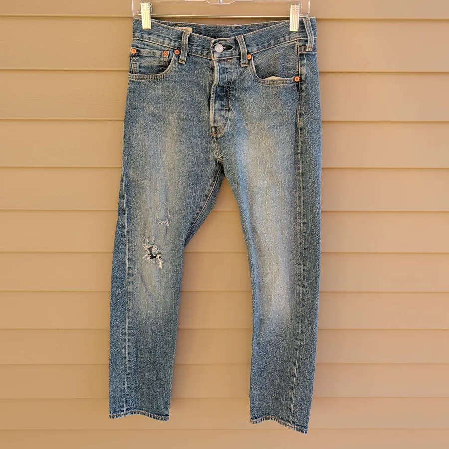 Levi's 501 ST Jeans Mens W29 L30 Light Wash Distressed Straight Leg