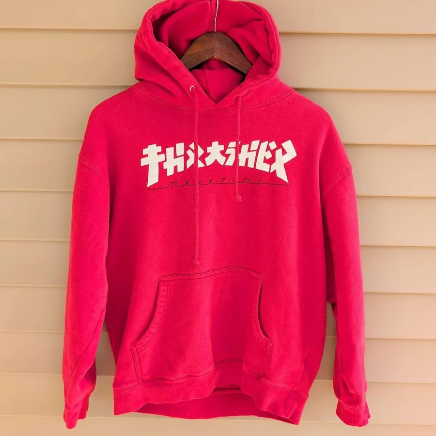 Thrasher Hoodie Mens Medium Red Japanese Logo Graphic Pullover Sweatshirt