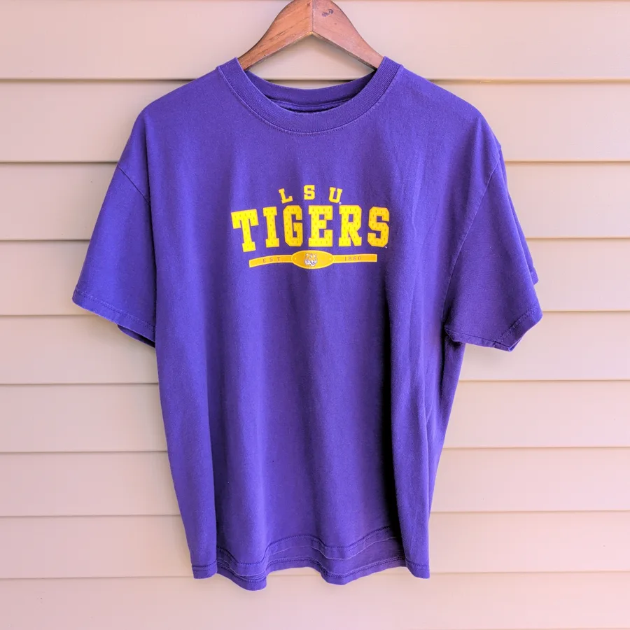 LSU Tigers Graphic T-Shirt Mens L Purple Est 1860 College Football Tee