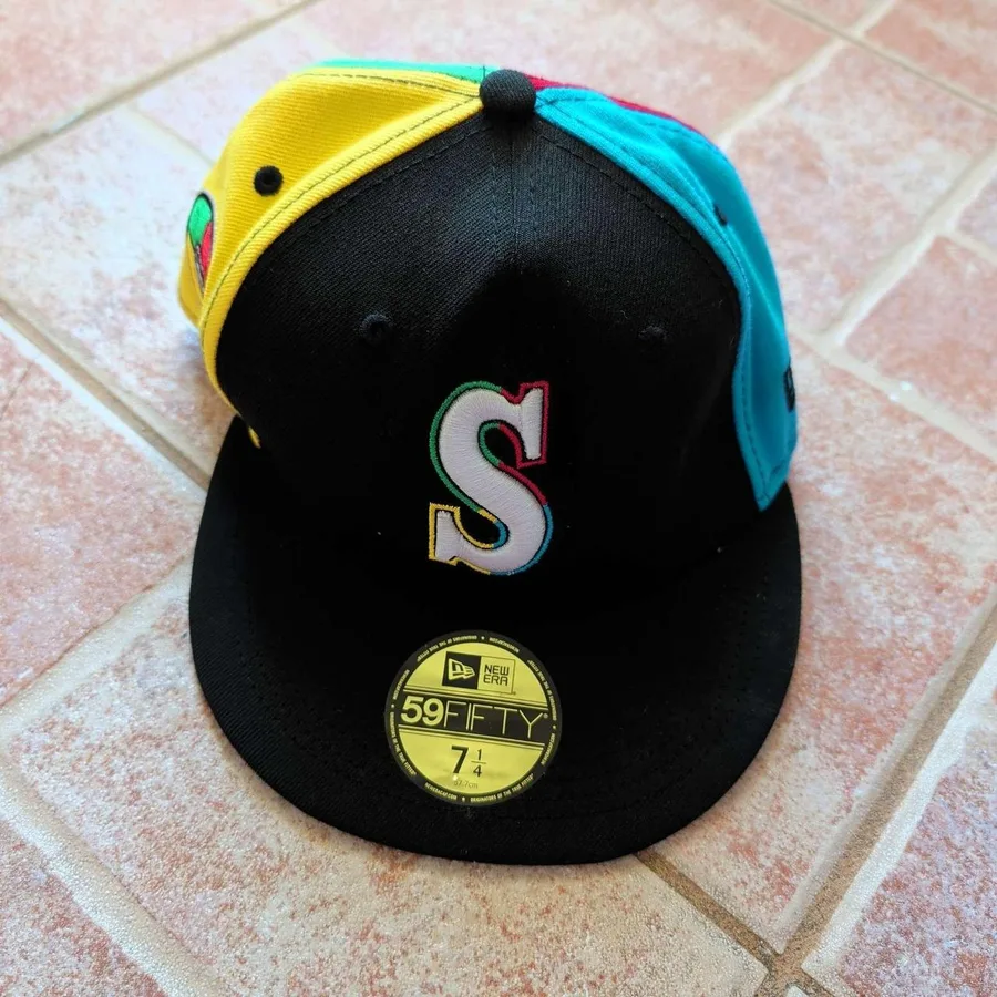 New Era 59FIFTY 'S' Multicolor Colorblock Fitted Hat Size 7 1/4 Retro Style