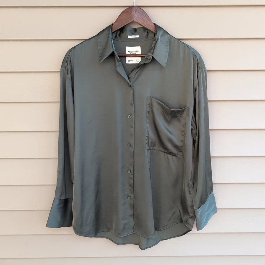 Abercrombie & Fitch Satin Shirt Womens S Olive Green Oversized Button Up