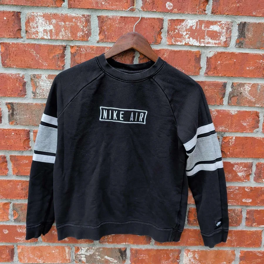 Nike Air Sweatshirt Womens XL Black Crewneck Striped Sleeve Pullover Fleece