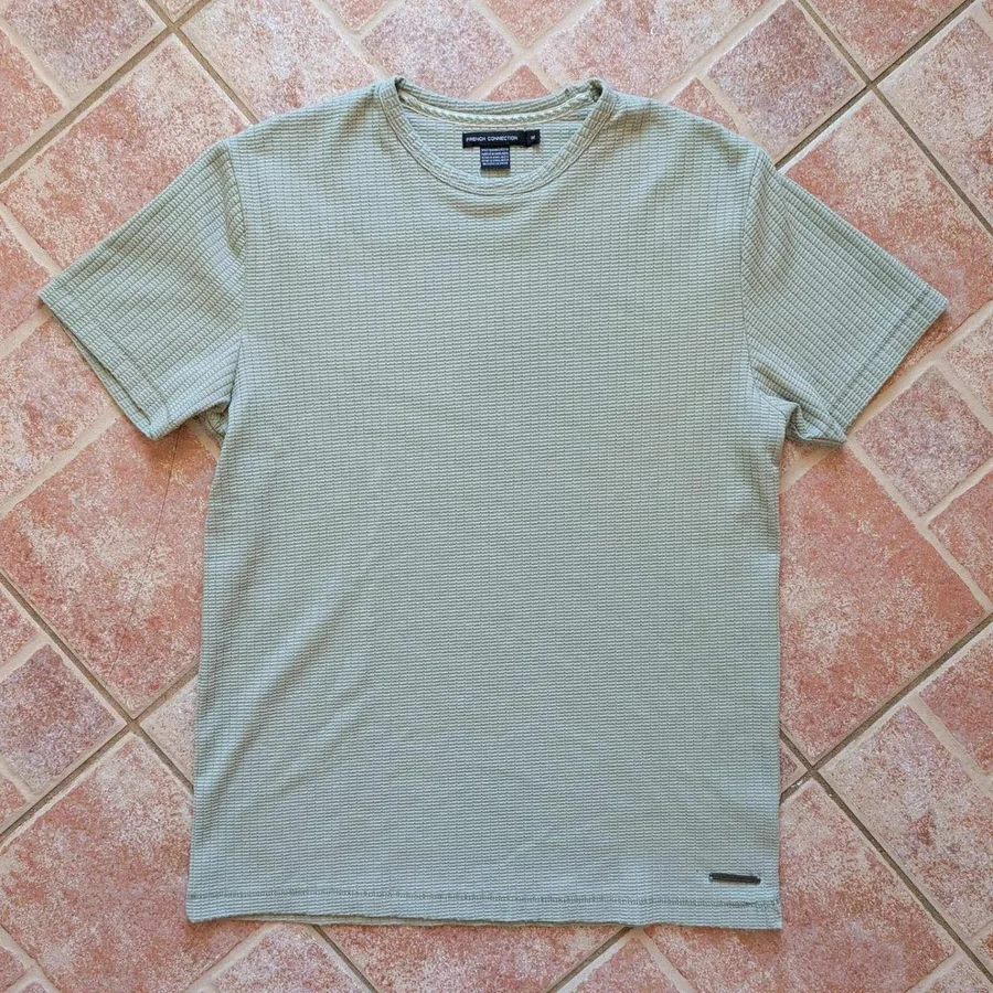 French Connection T-Shirt Mens Medium Sage Green Textured Waffle Knit