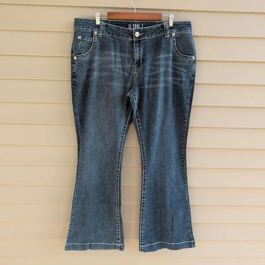 LL Cool J Flare Jeans Womens 14W Dark Blue Embroidered Pockets Stretch Denim