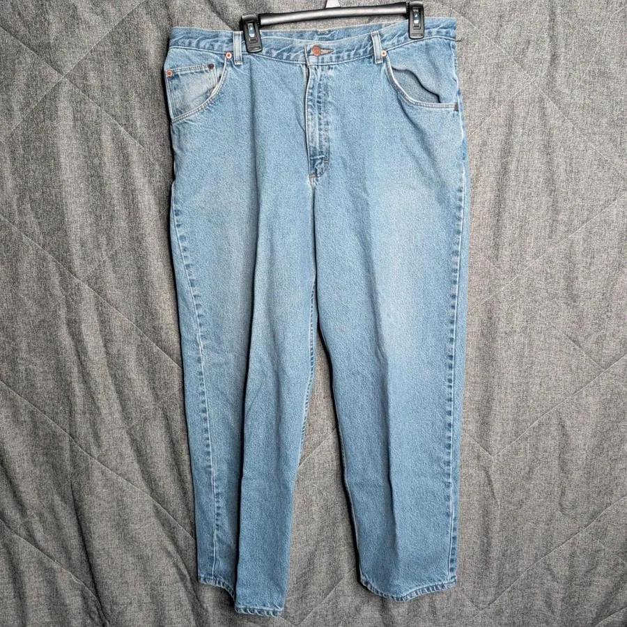 Brittania Jeans Mens 40x32 Light Wash Blue Straight Leg 100% Cotton Denim