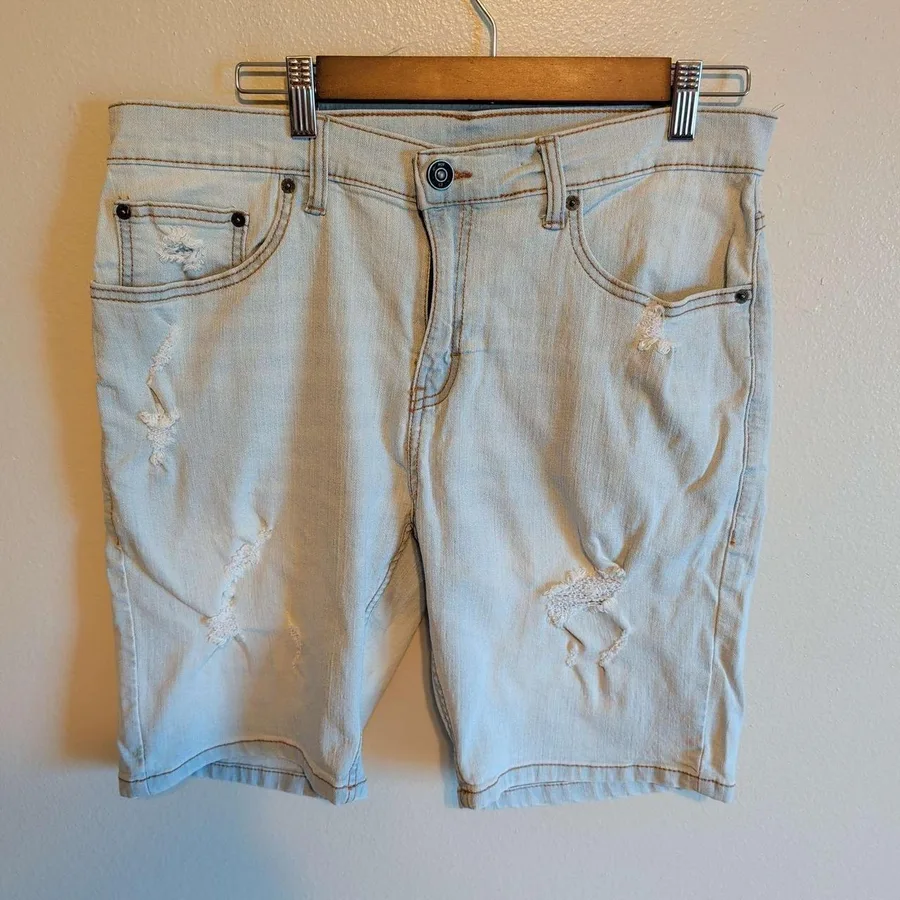 Y2K Ring of Fire Denim Shorts Mens 33 Light Blue Distressed Stretch Jean Shorts
