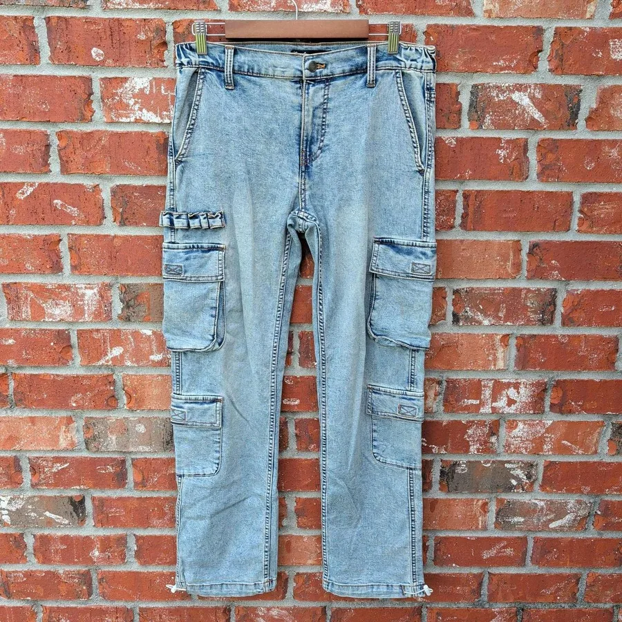 ChicConnect Cargo Jeans Womens 9 Light Blue Acid Wash Multi-Pocket Utility 32x31