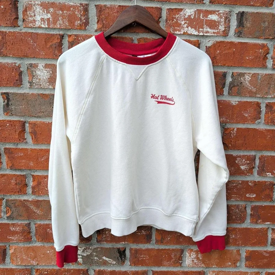 H&M Divided Hot Wheels Sweatshirt Mens Small Cream Red Graphic Racing Pullover