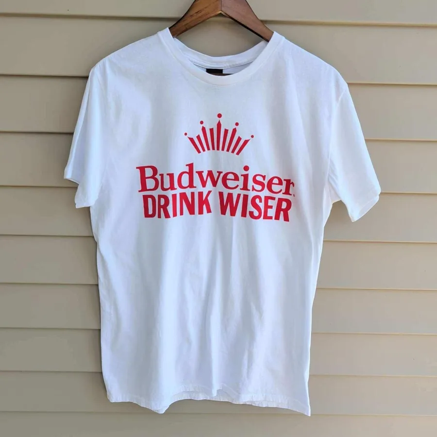 Hanes Budweiser Graphic Tee Mens Large White Drink Wiser Crown Logo Shirt