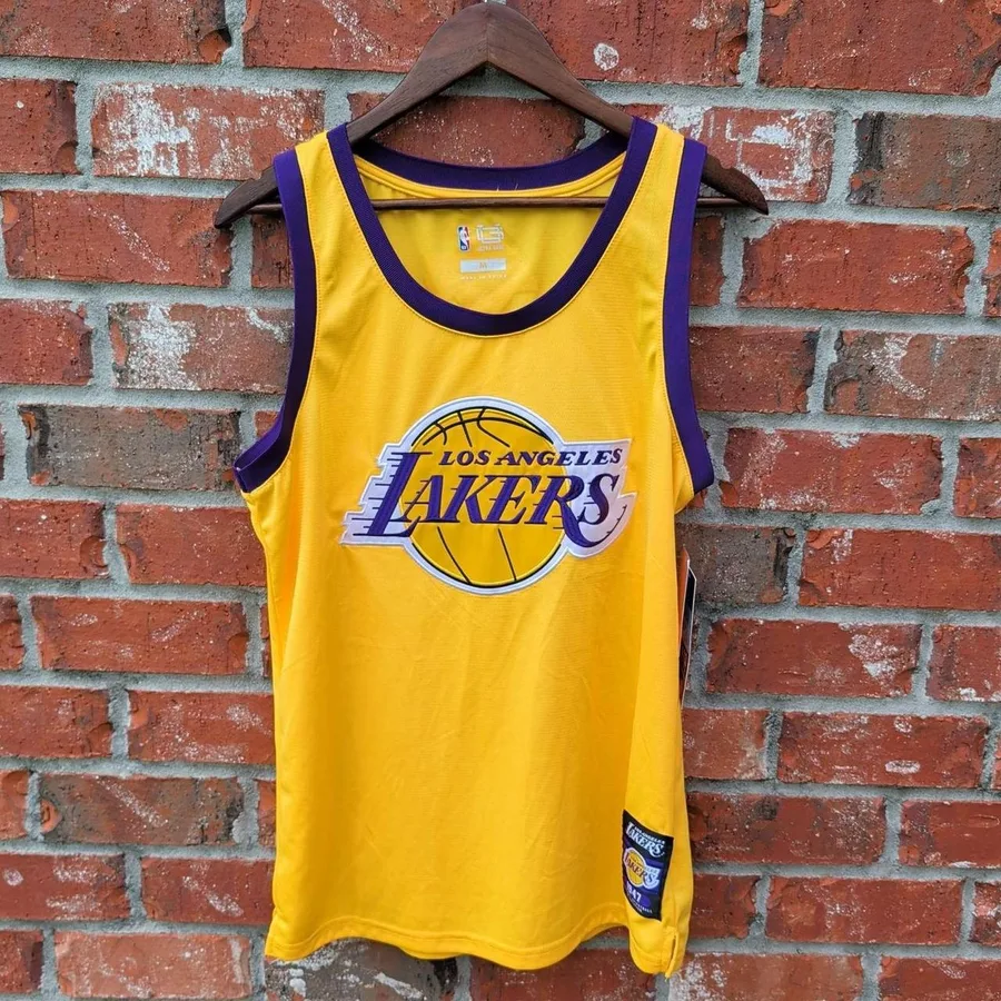 Ultra Game LeBron James Lakers Jersey Mens Medium Yellow 23 Basketball Tank NWT