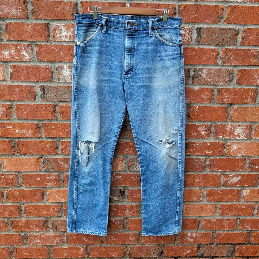 Wrangler Distressed Denim Jeans Mens 36x30 Blue Thrashed Workwear Vintage