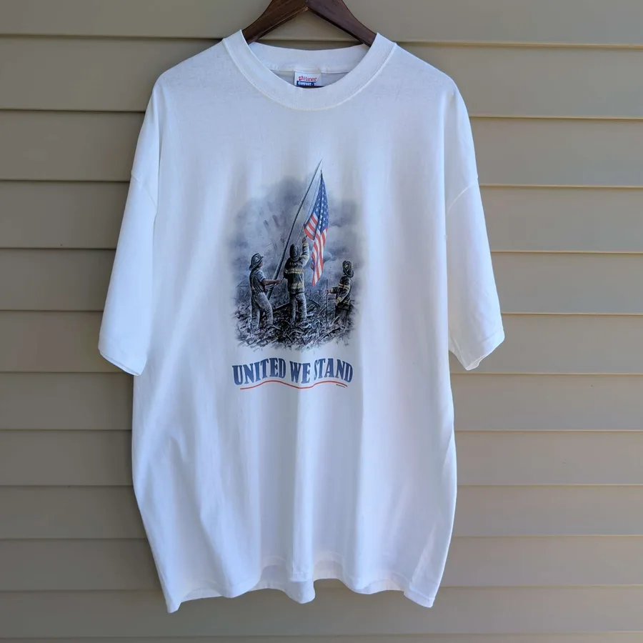 Hanes United We Stand 9/11 Firefighter Tee Mens 2XL White Vintage FDNY